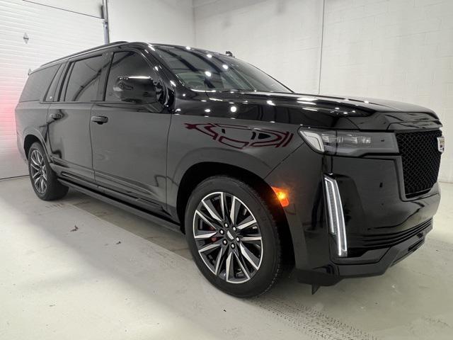 used 2021 Cadillac Escalade ESV car, priced at $82,890