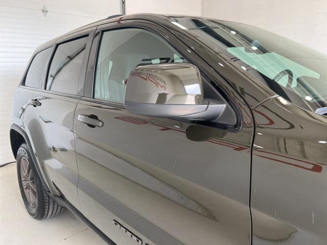 used 2016 Jeep Grand Cherokee car, priced at $16,750