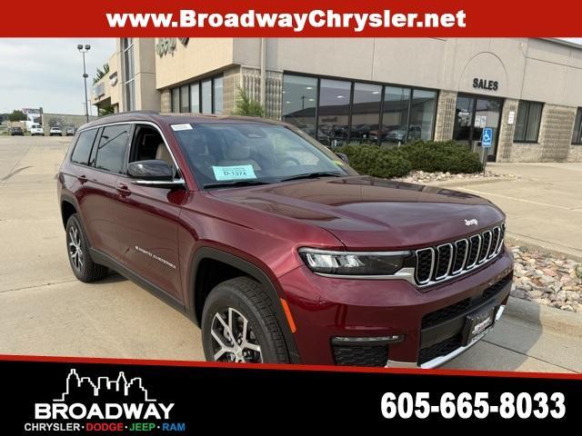 new 2025 Jeep Grand Cherokee L car, priced at $45,601