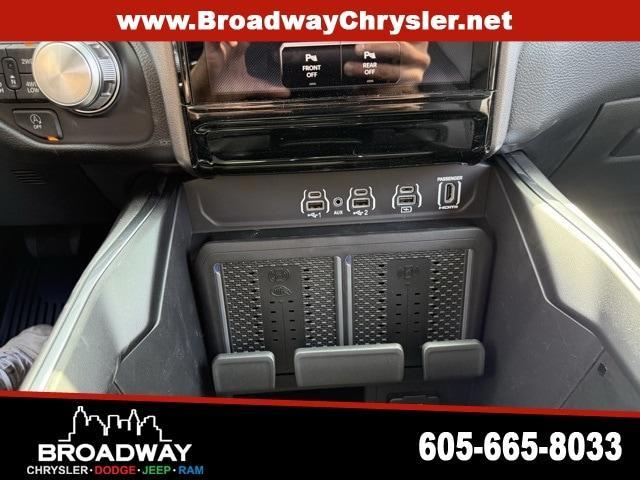 new 2025 Ram 1500 car, priced at $62,686