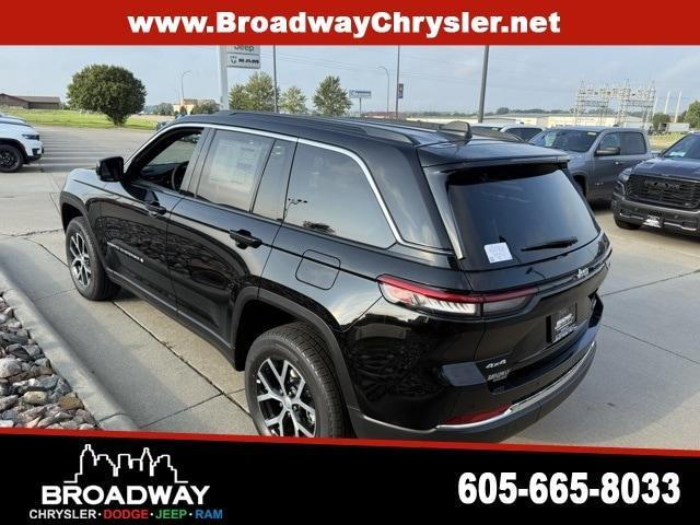 new 2025 Jeep Grand Cherokee car, priced at $43,851