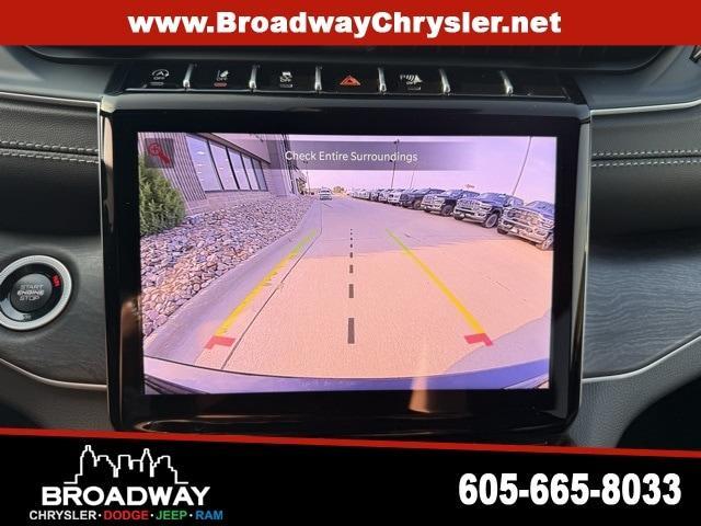 new 2025 Jeep Grand Cherokee car, priced at $43,851