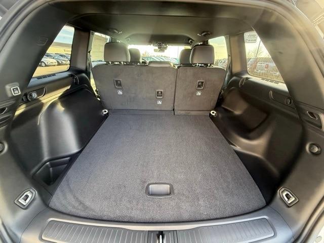 new 2025 Jeep Grand Cherokee car, priced at $42,385