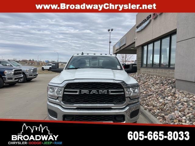 new 2024 Ram 3500 car, priced at $64,721