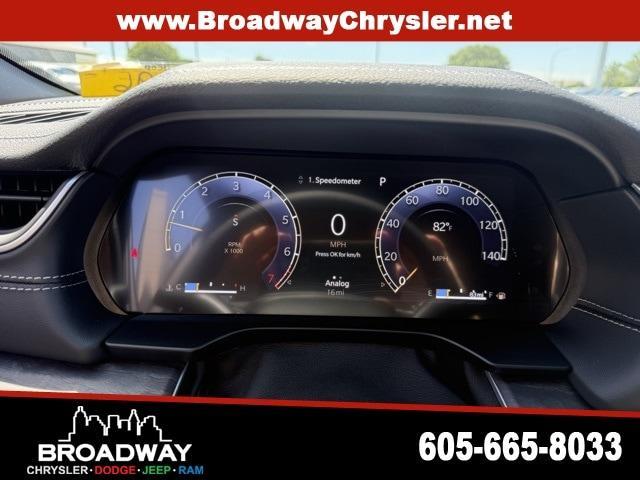new 2025 Jeep Grand Cherokee L car, priced at $45,672