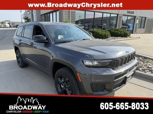 new 2025 Jeep Grand Cherokee L car, priced at $43,096