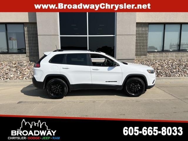 used 2023 Jeep Cherokee car, priced at $28,393