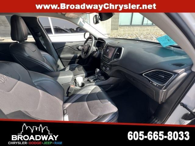 used 2023 Jeep Cherokee car, priced at $28,393