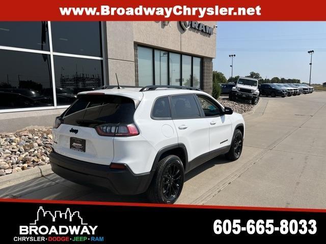 used 2023 Jeep Cherokee car, priced at $28,393