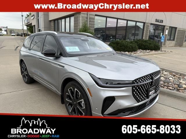 used 2024 Lincoln Nautilus car, priced at $54,850