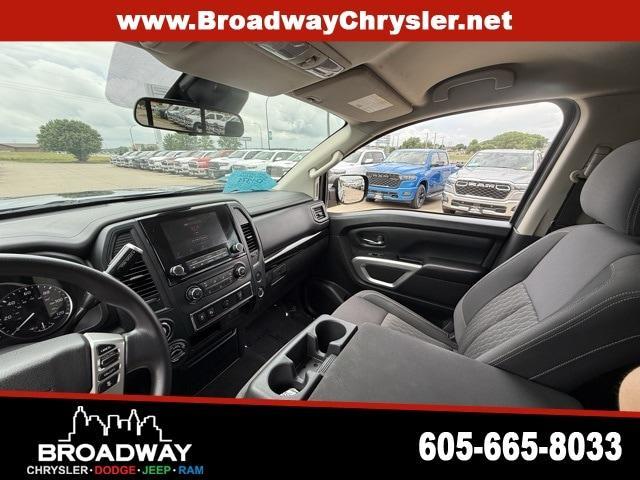 used 2022 Nissan Titan car, priced at $35,980