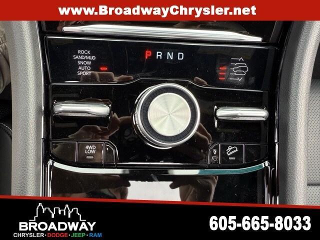 new 2025 Jeep Grand Cherokee L car, priced at $58,857