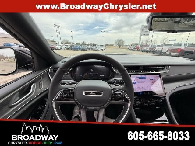 new 2025 Jeep Grand Cherokee L car, priced at $58,857