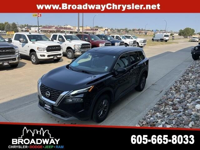 used 2023 Nissan Rogue car, priced at $21,295