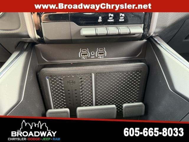 new 2025 Ram 1500 car, priced at $57,997
