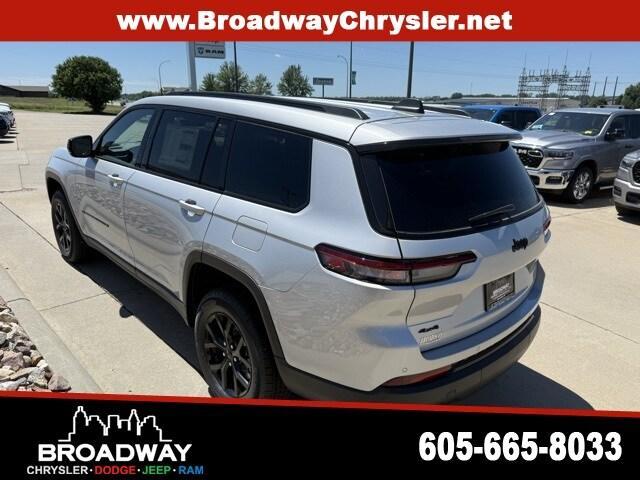 new 2025 Jeep Grand Cherokee L car, priced at $43,077