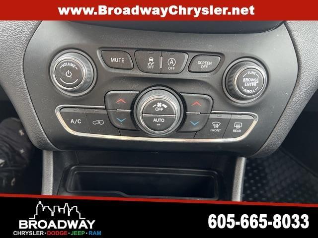 used 2020 Jeep Cherokee car, priced at $23,571