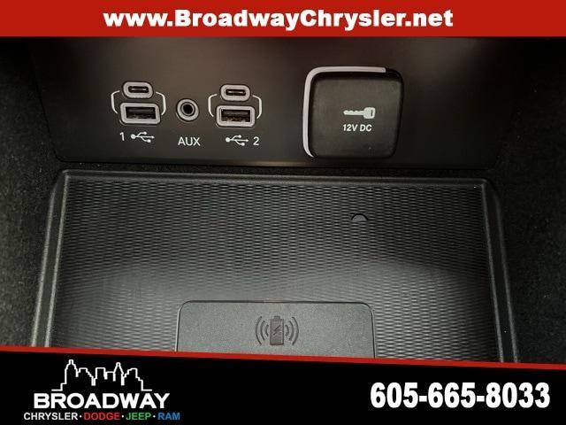 used 2022 Jeep Grand Cherokee L car, priced at $38,459