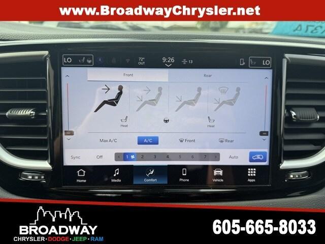 new 2025 Chrysler Voyager car, priced at $40,113