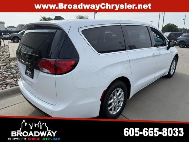 new 2025 Chrysler Voyager car, priced at $40,113