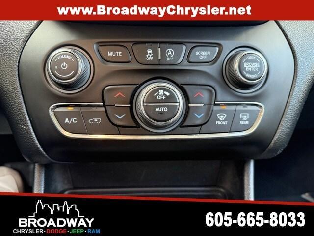 used 2022 Jeep Cherokee car, priced at $28,780