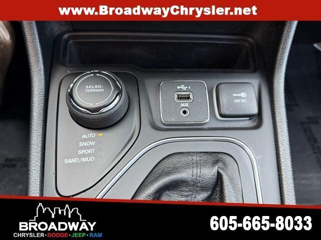 used 2022 Jeep Cherokee car, priced at $28,000