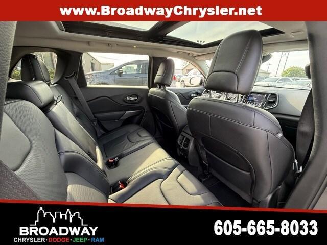 used 2021 Jeep Cherokee car, priced at $24,596