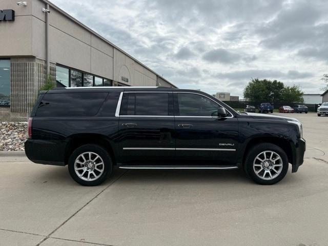 used 2019 GMC Yukon XL car, priced at $28,724