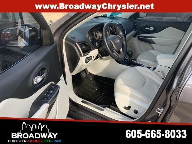 used 2019 Jeep Cherokee car, priced at $20,993