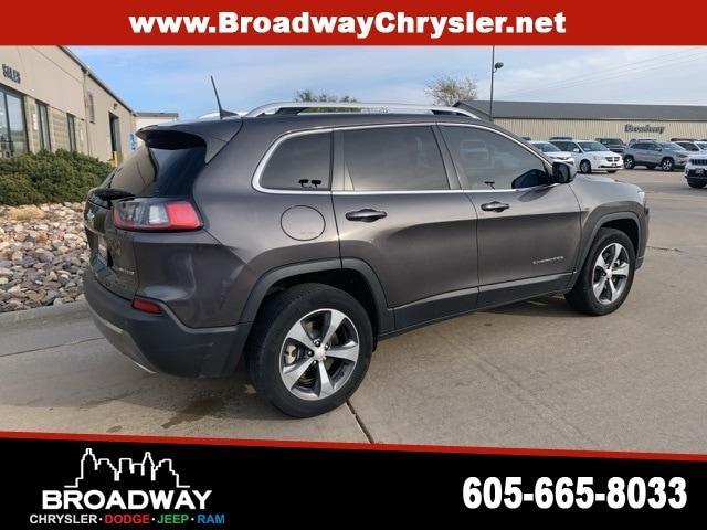 used 2019 Jeep Cherokee car, priced at $20,993