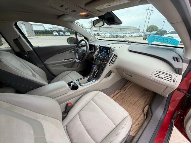 used 2014 Chevrolet Volt car, priced at $5,500