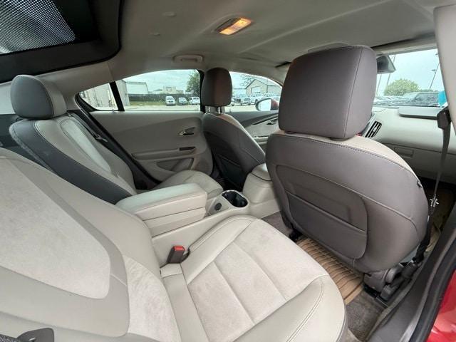 used 2014 Chevrolet Volt car, priced at $5,500
