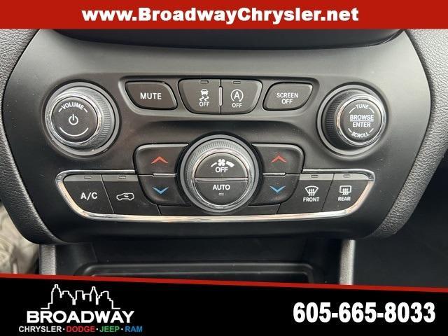 used 2021 Jeep Cherokee car, priced at $23,795