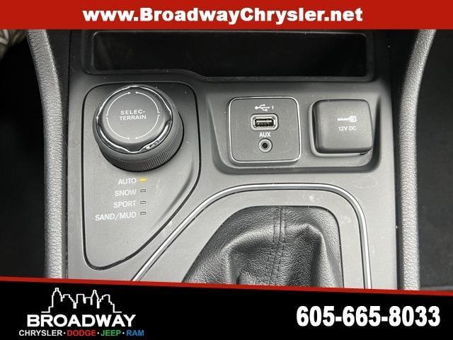 used 2021 Jeep Cherokee car, priced at $23,795