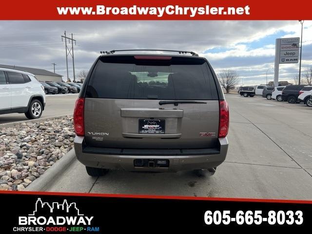 used 2014 GMC Yukon car, priced at $11,500