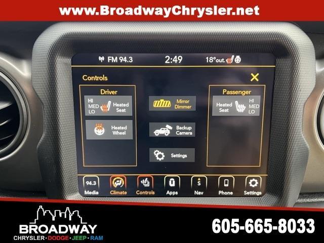 used 2022 Jeep Wrangler Unlimited car, priced at $35,924