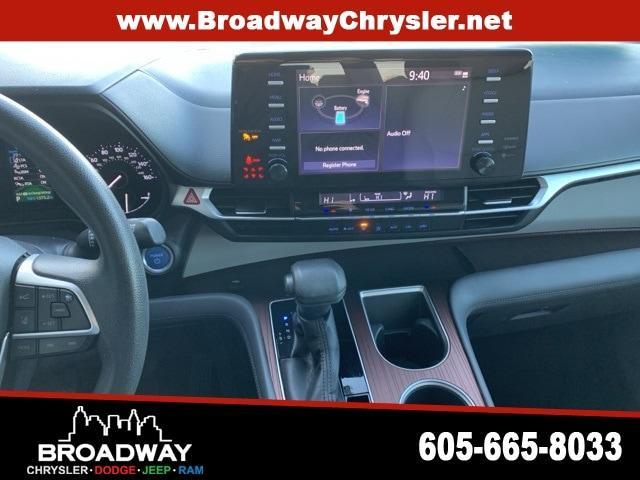 used 2021 Toyota Sienna car, priced at $31,796