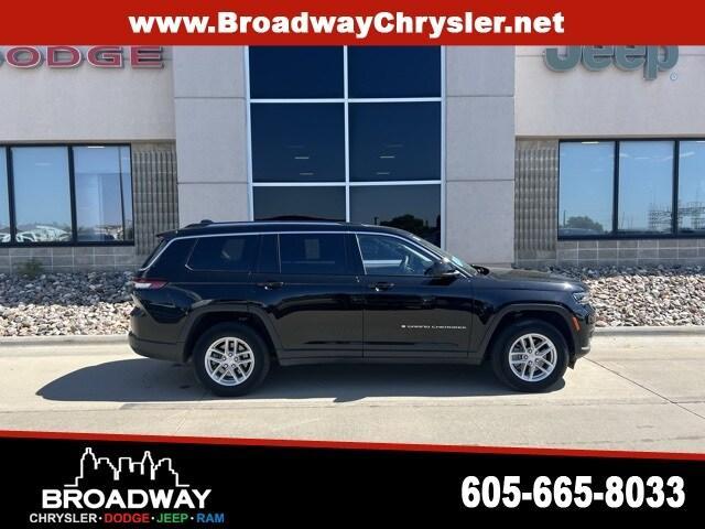 used 2023 Jeep Grand Cherokee L car, priced at $34,616