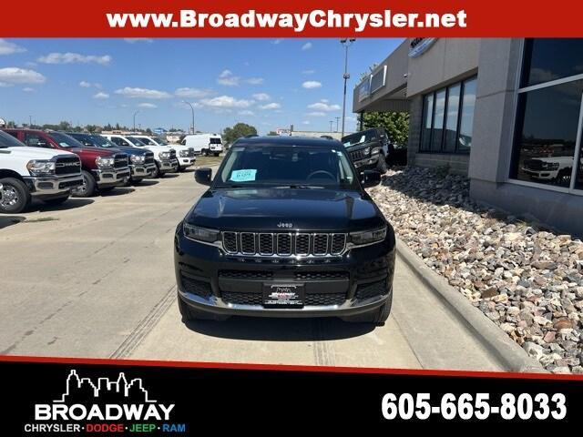 used 2023 Jeep Grand Cherokee L car, priced at $34,616