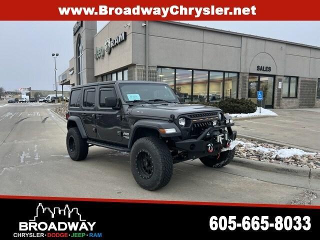 used 2019 Jeep Wrangler Unlimited car, priced at $24,297