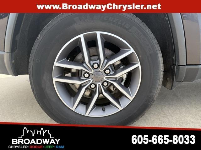 used 2021 Jeep Grand Cherokee car, priced at $26,475