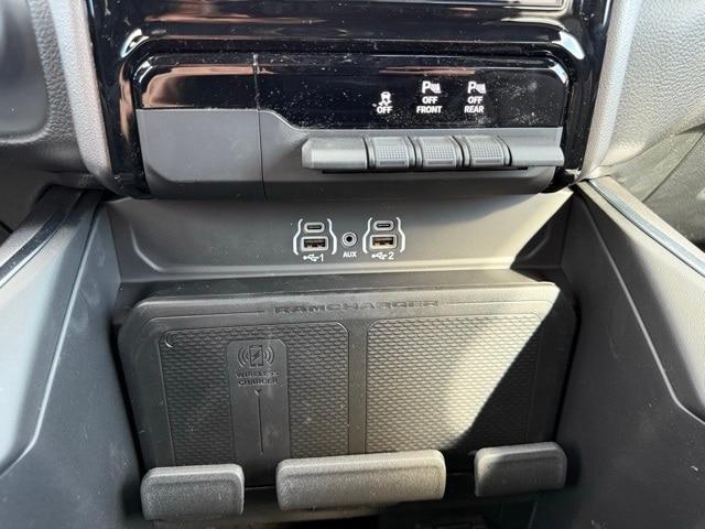 new 2025 Ram 1500 car, priced at $58,957