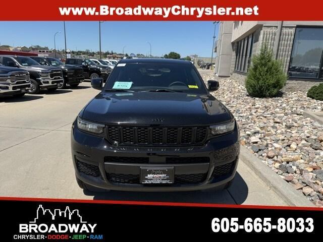 new 2025 Jeep Grand Cherokee L car, priced at $43,077