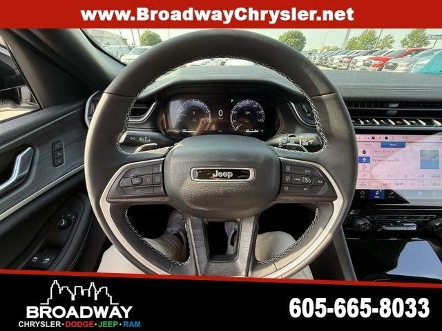 new 2025 Jeep Grand Cherokee car, priced at $44,286