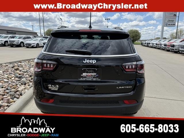 new 2025 Jeep Compass car, priced at $32,843