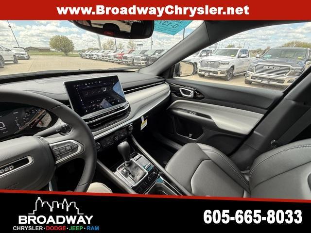 new 2025 Jeep Compass car, priced at $32,843