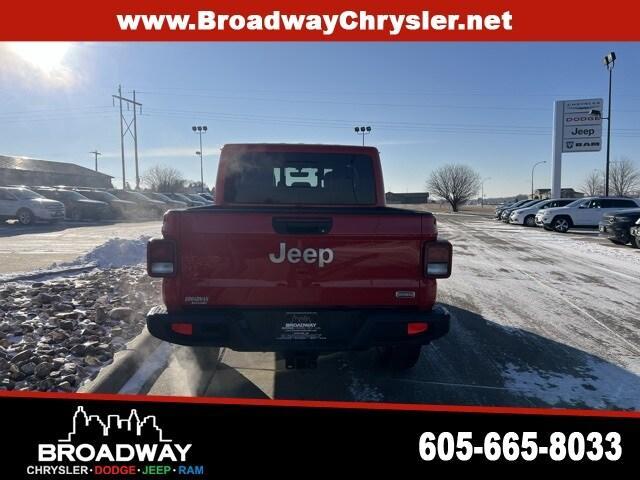 used 2021 Jeep Gladiator car, priced at $31,527