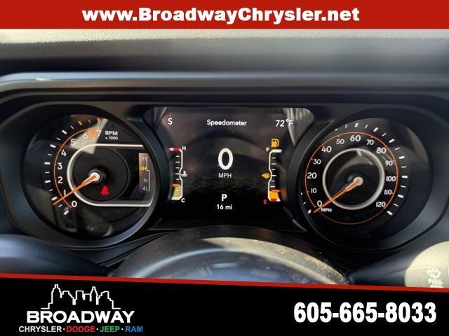 new 2025 Jeep Wrangler car, priced at $52,227