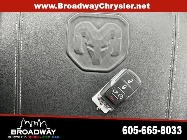 new 2025 Ram 1500 car, priced at $55,536