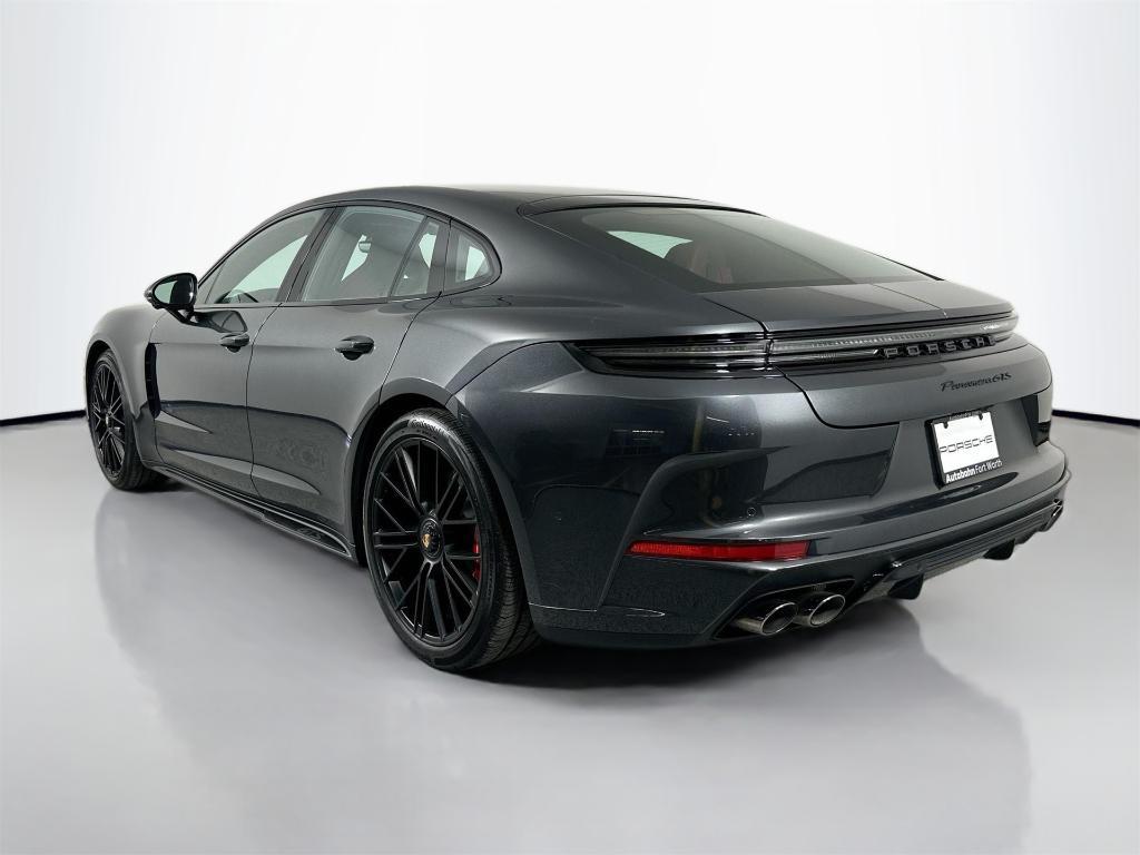 new 2025 Porsche Panamera car